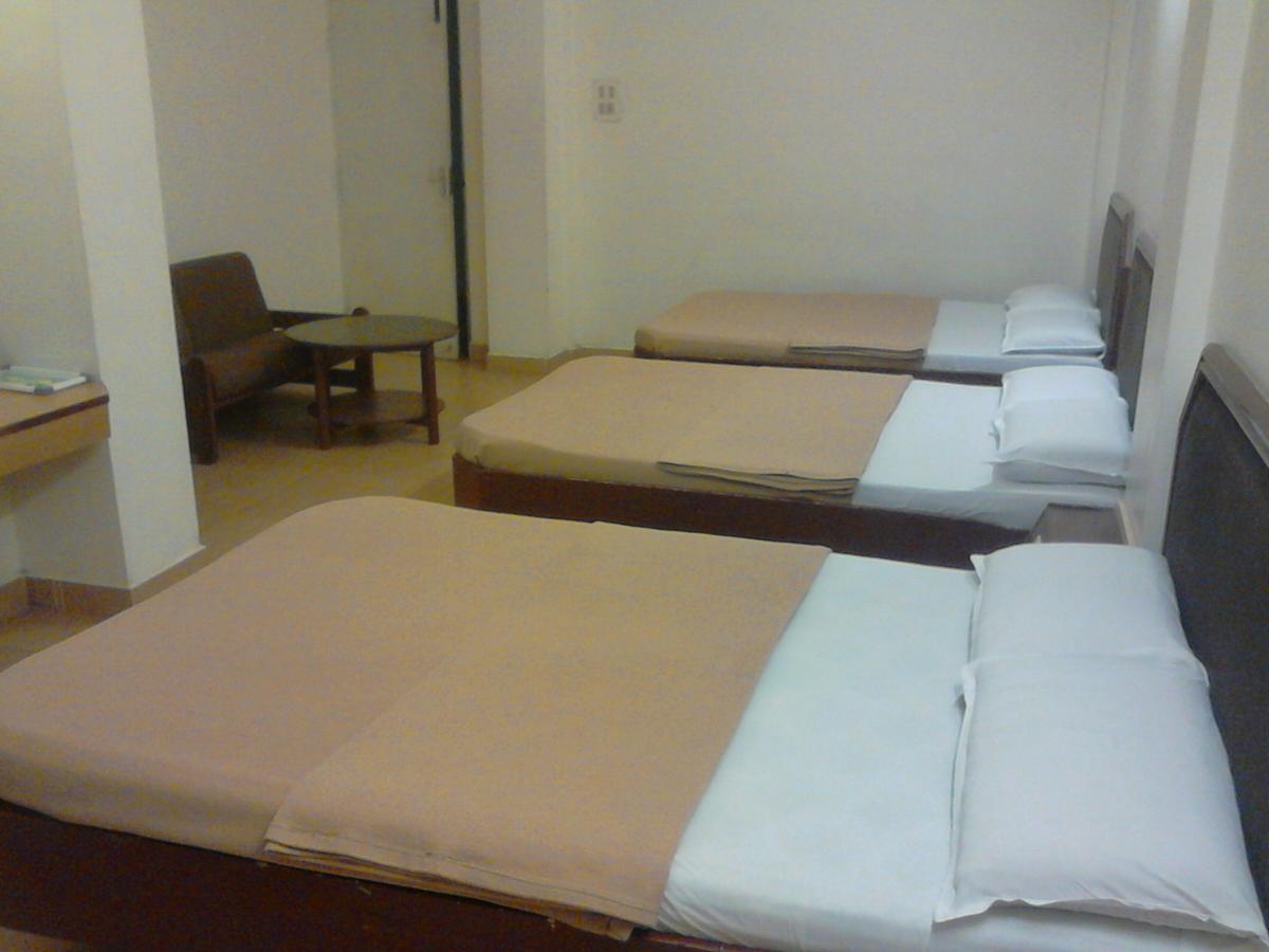 Hotel Blue Hills International Utakamand Zewnętrze zdjęcie