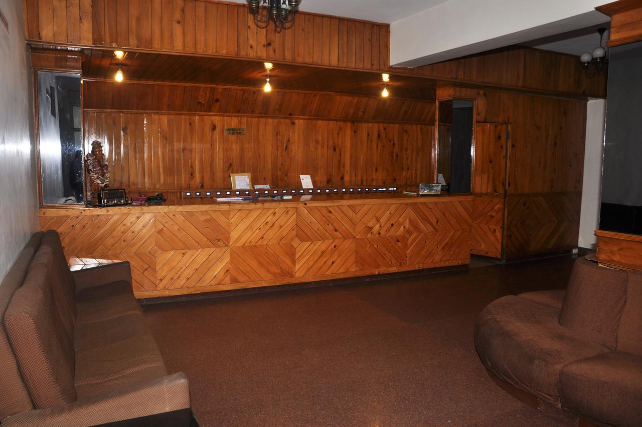 Hotel Blue Hills International Utakamand Zewnętrze zdjęcie