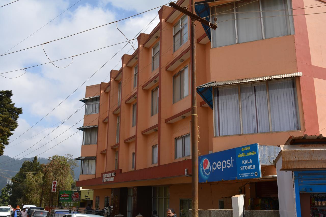 Hotel Blue Hills International Utakamand Zewnętrze zdjęcie