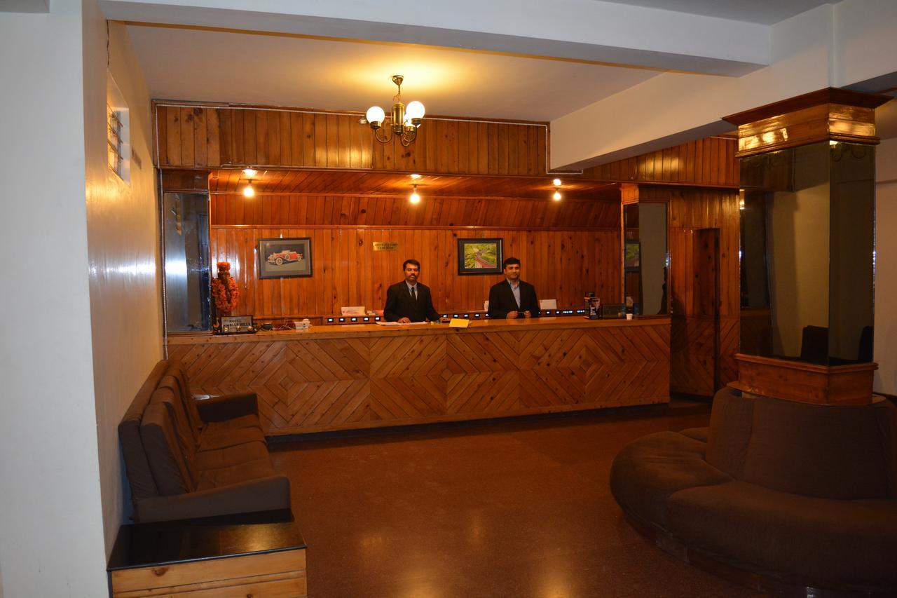 Hotel Blue Hills International Utakamand Zewnętrze zdjęcie